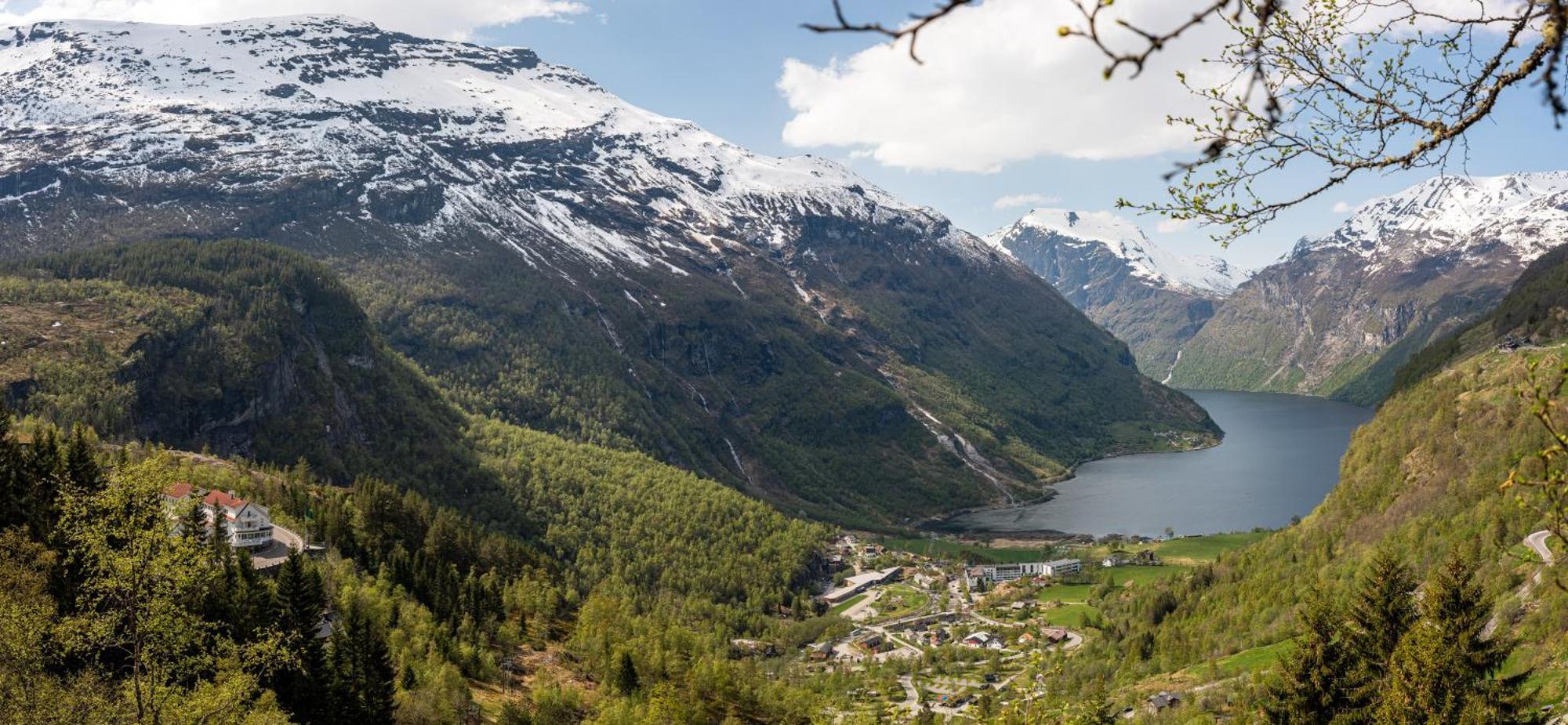 Hotel Utsikten - By Classic Norway Hotels Geiranger Exterior photo