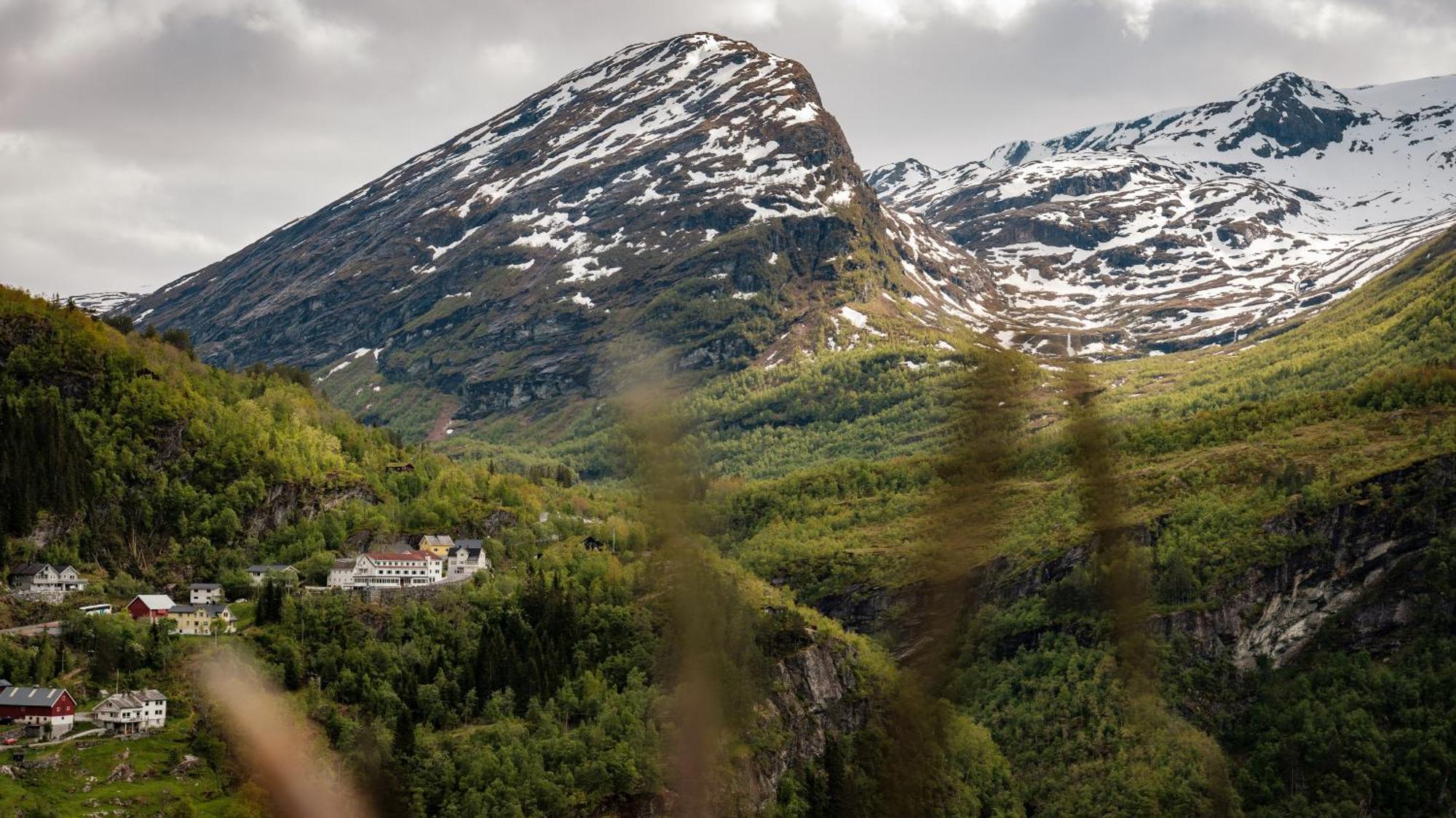 Hotel Utsikten - By Classic Norway Hotels Geiranger Exterior photo